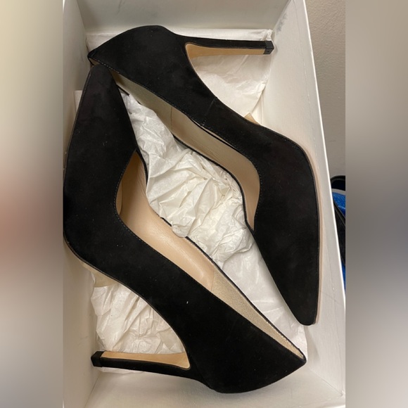 V-cut pumps - Picture 5 of 5